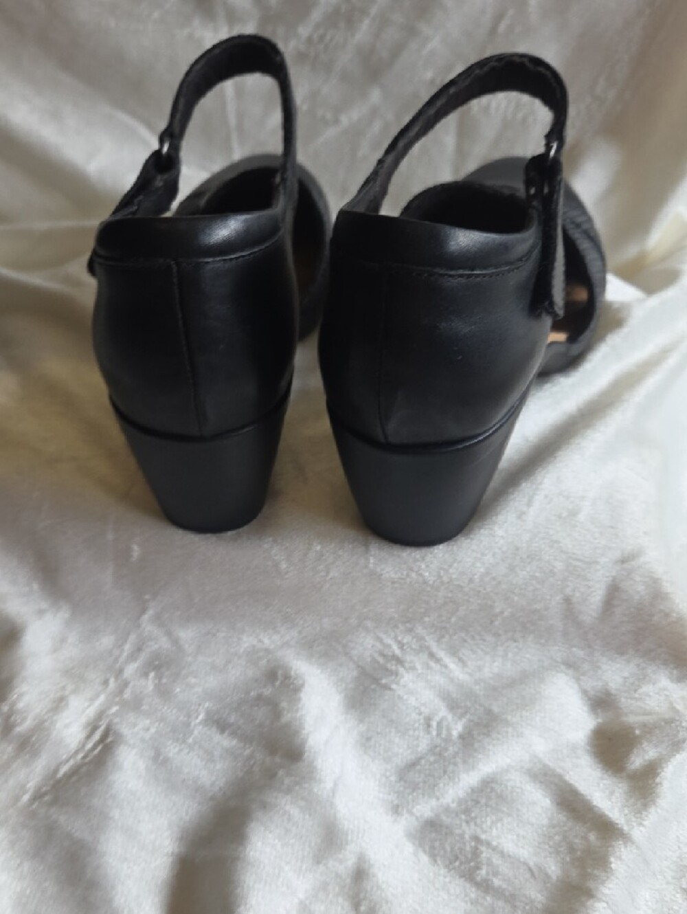 Clarks Black Leather Ankle-Strap Heels with Textured Vamp - Picture 6 of 7